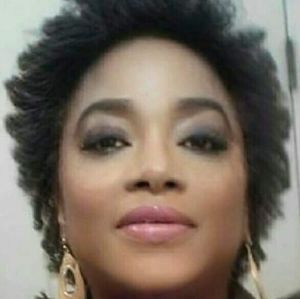 Meet your Posher, Carla